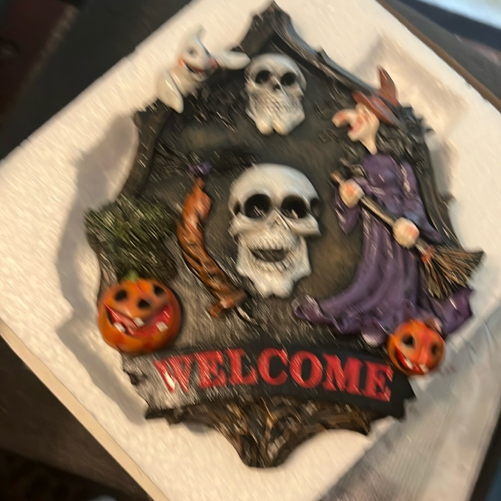 Halloween welcome sign